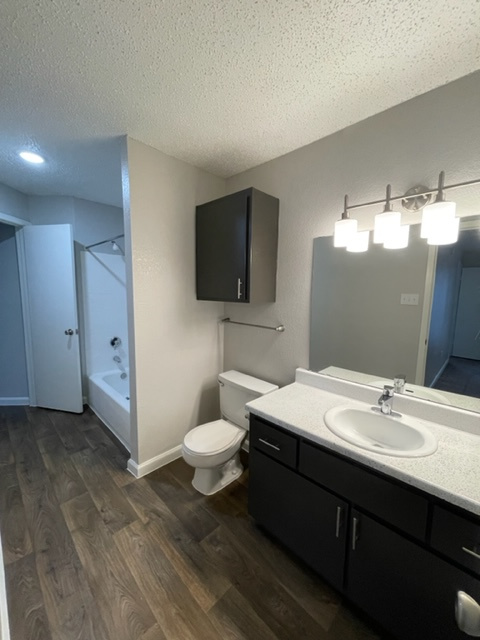 Woodhollow Image 41