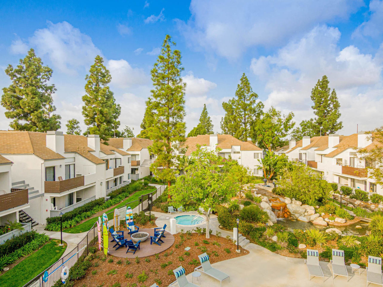Sendero Huntington Beach Image 2