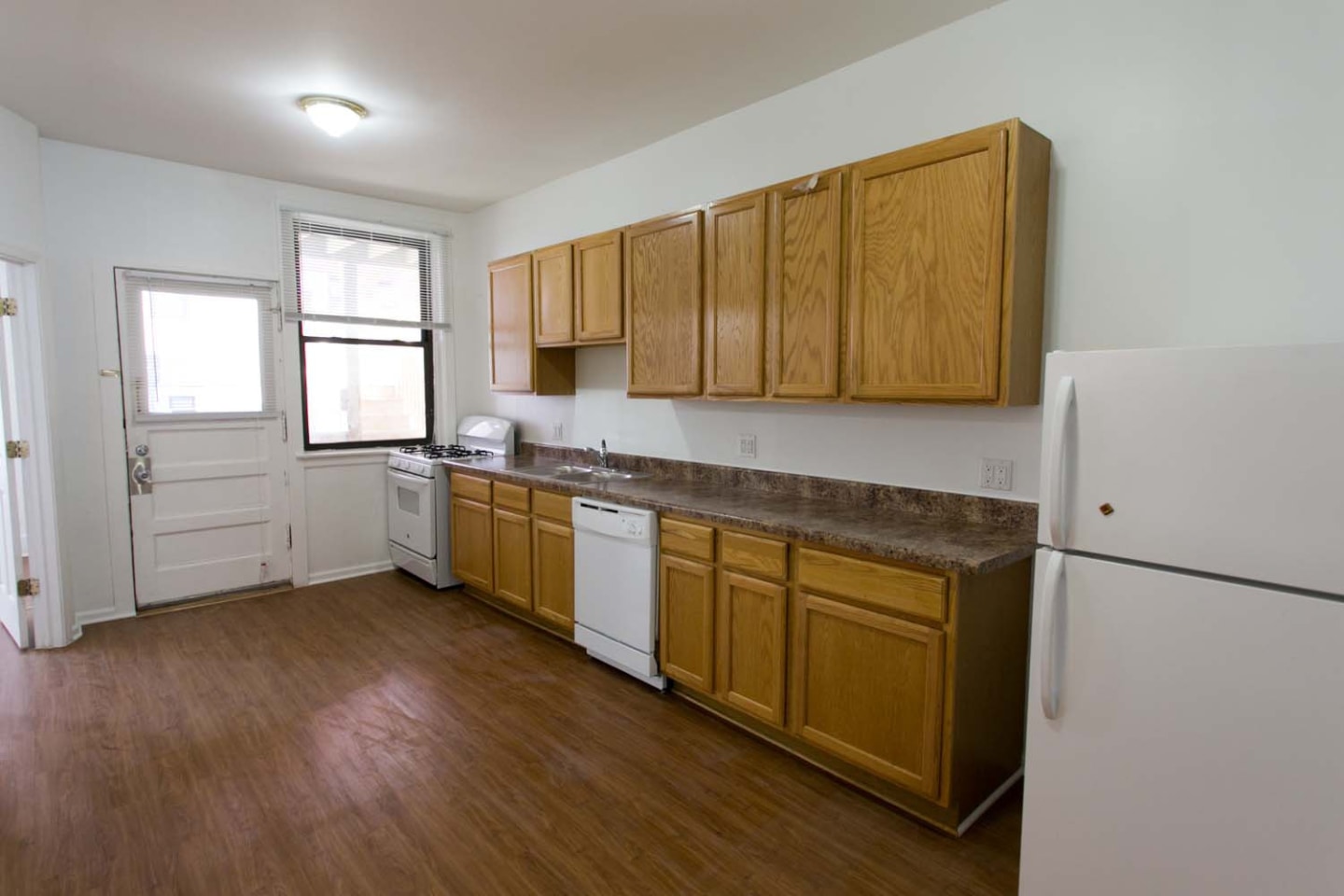 5237-5245 S. Kenwood Avenue Image 26