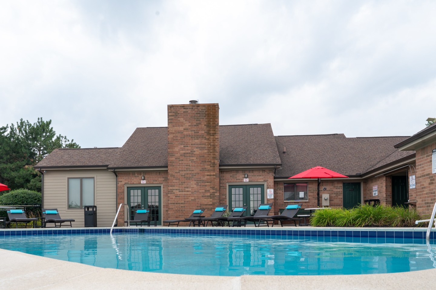 Pine Ridge Apartments Image 19