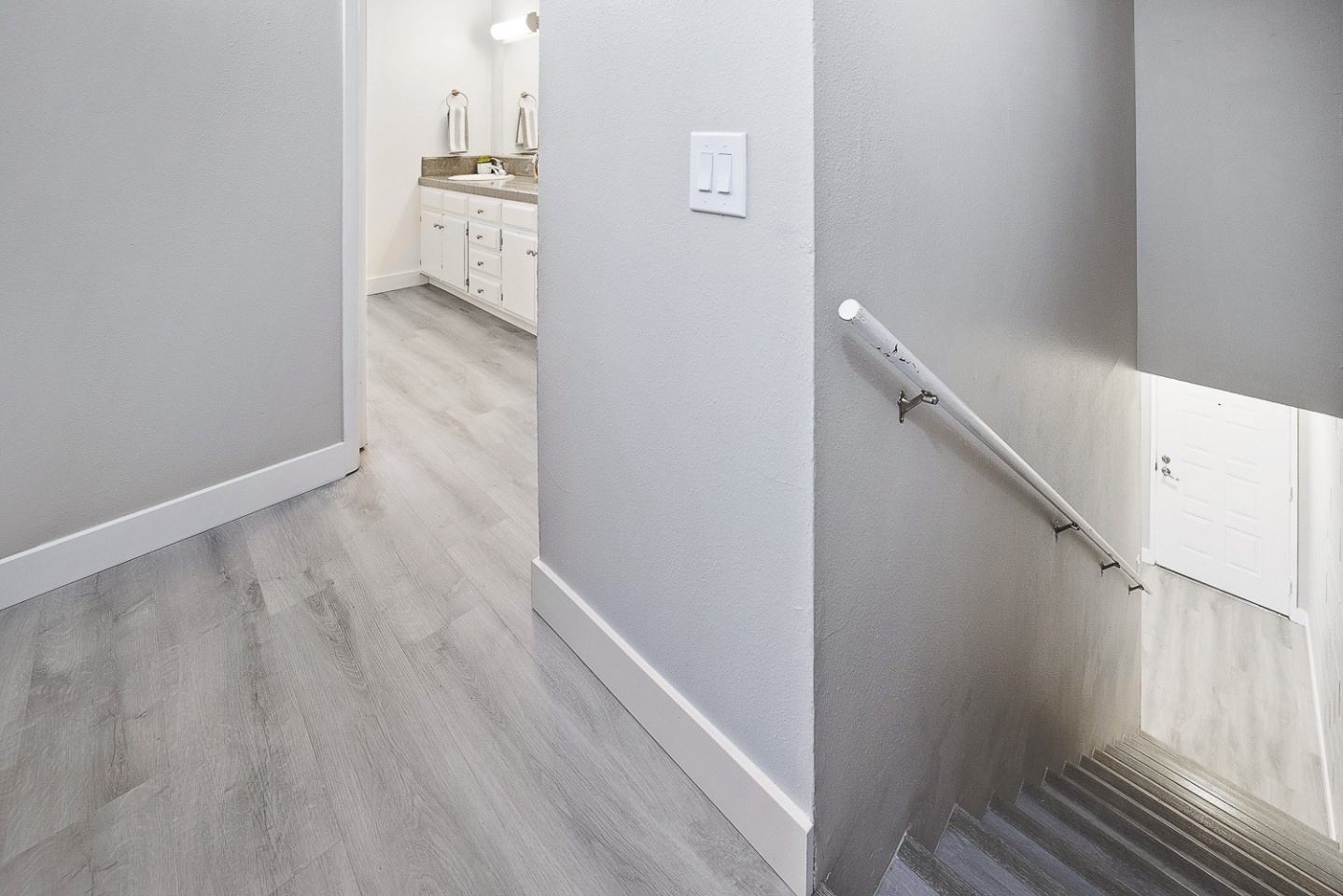 Riverwoods Apartments Image 10