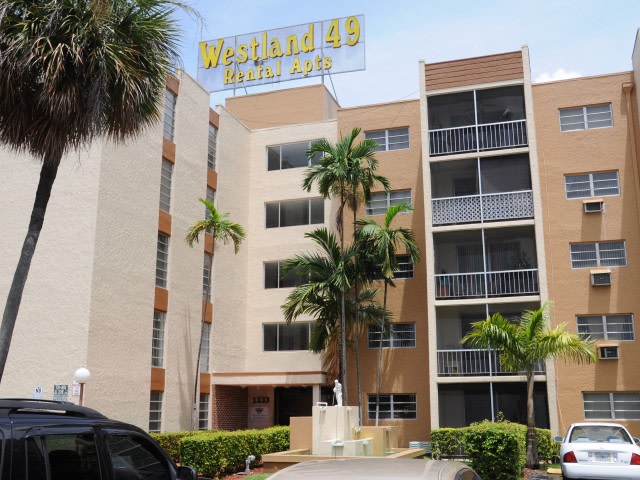 Westland 49 Apartments Image 9