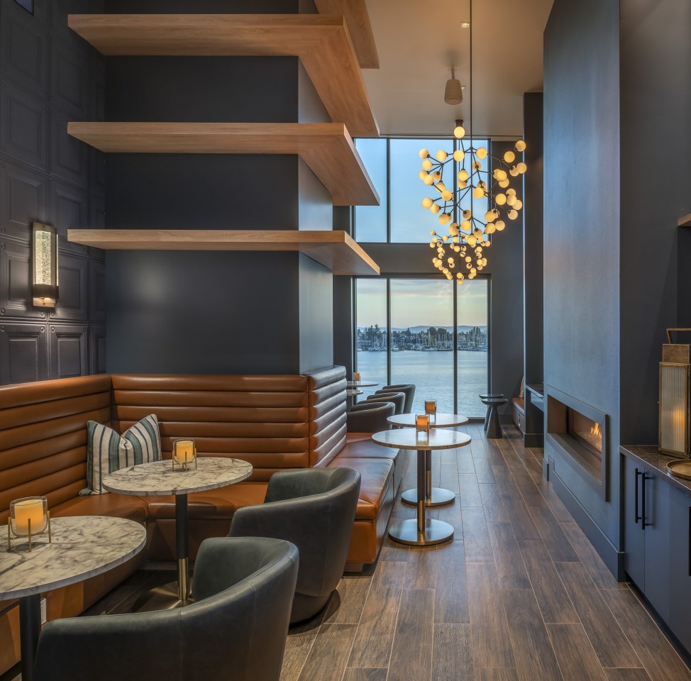 Portico Oakland Waterfront Image 10