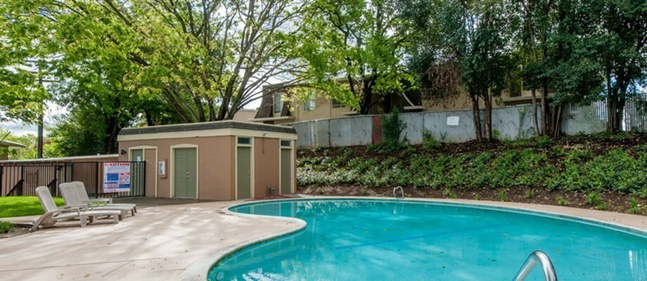 La Loma Terrace Image 3