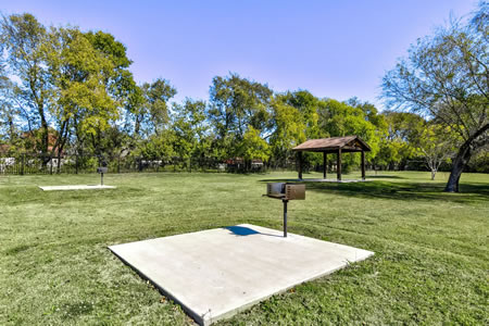Pleasant Creek Apartments Image 24