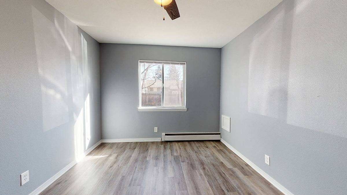 De Cortez Apartments Image 2
