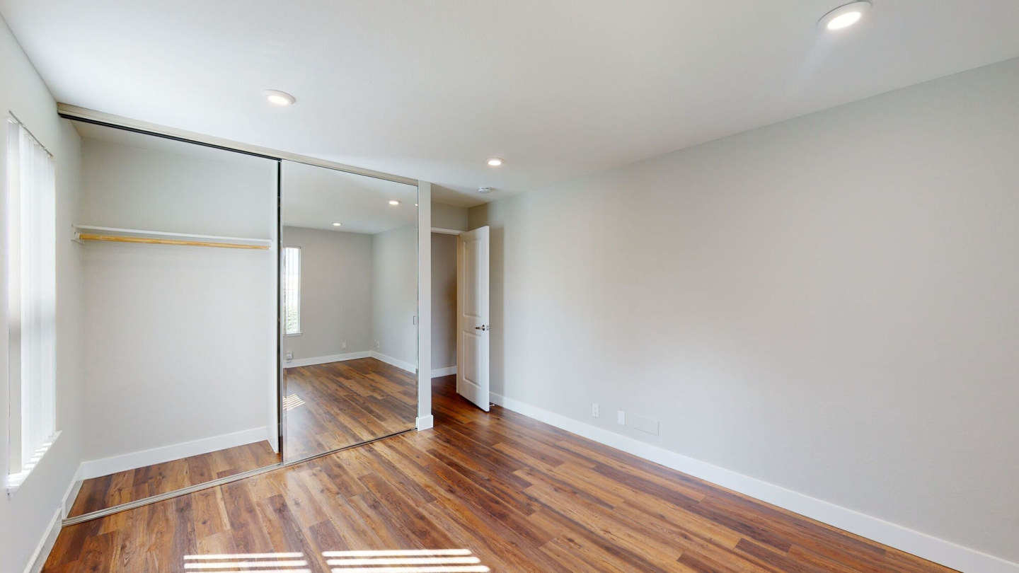 Park Central Apartments Image 6