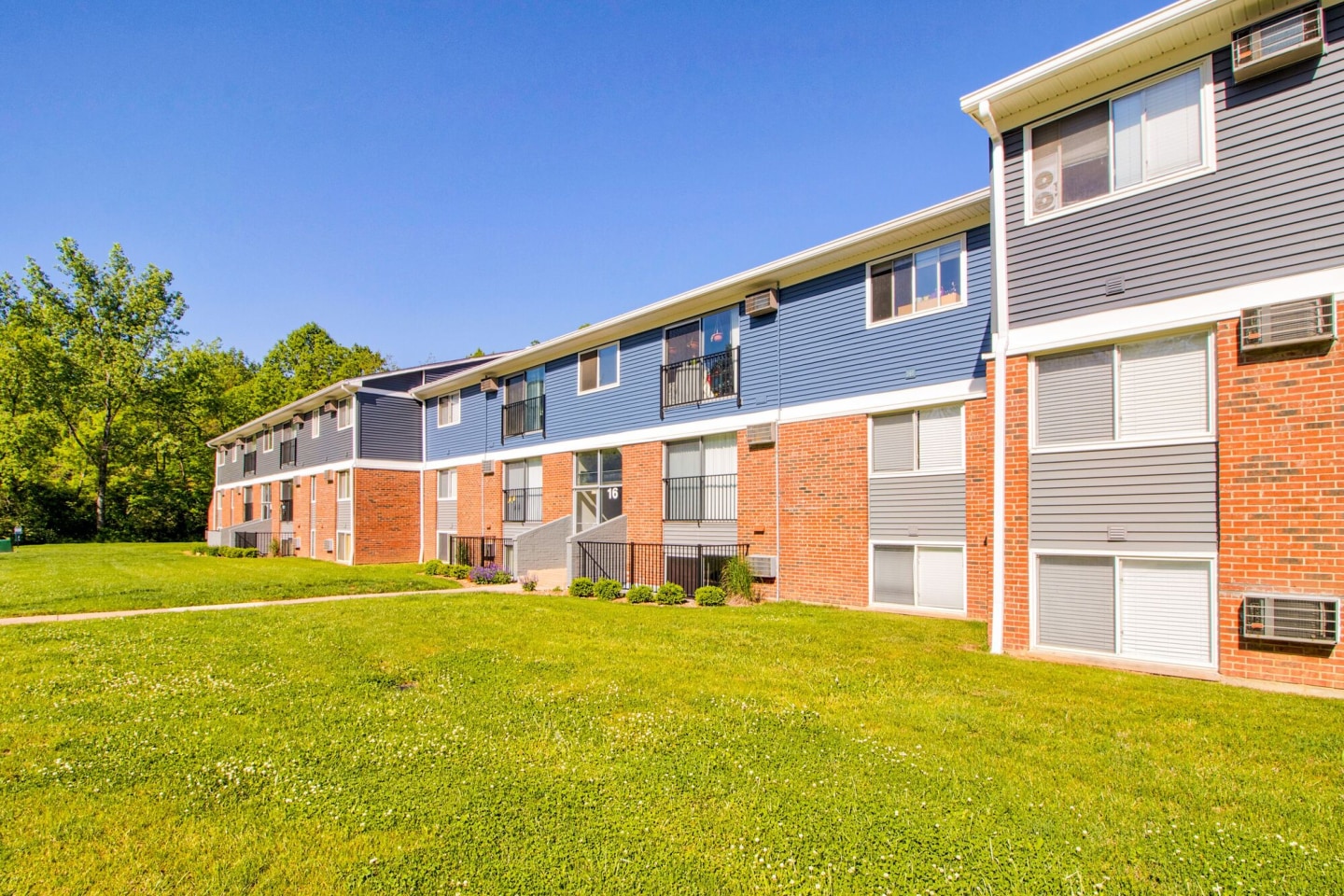 Day Heights Meadows Image 37