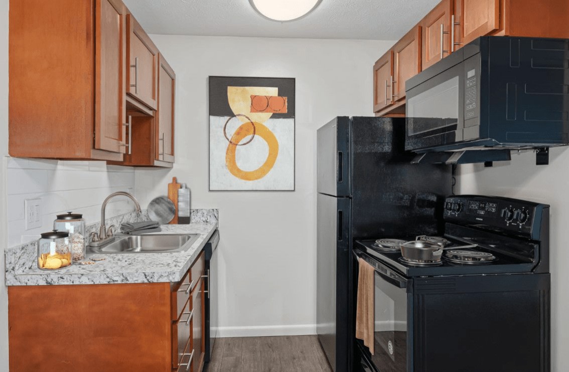 Woodridge Apartments Image 3