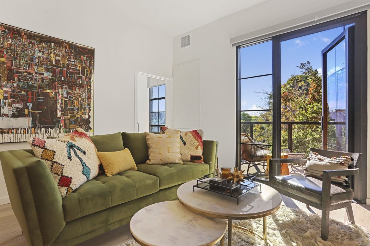 Q19 Apartments Image 7