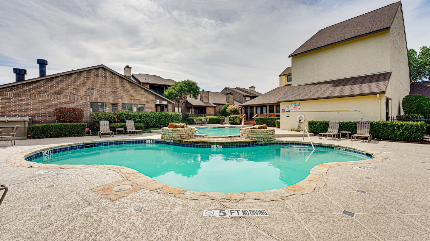 Woodland Hills Image 16