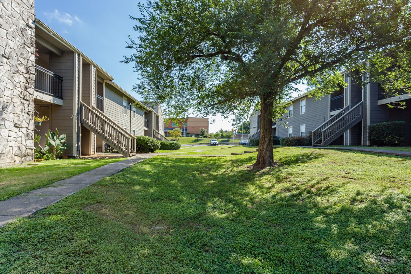 Arbor Hill Image 18