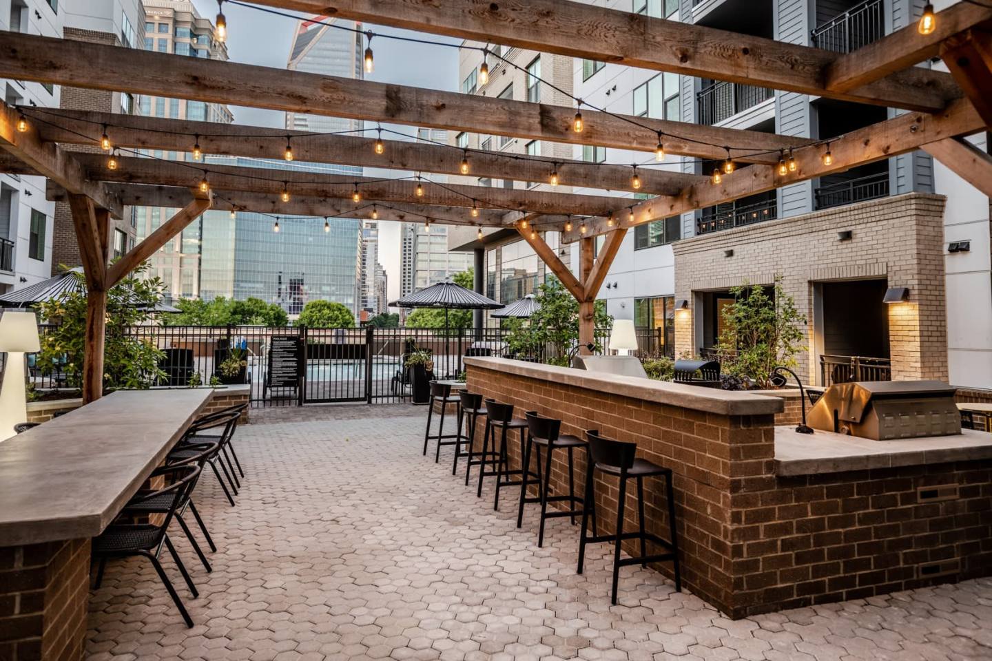 The Crown of Queen City Image 20
