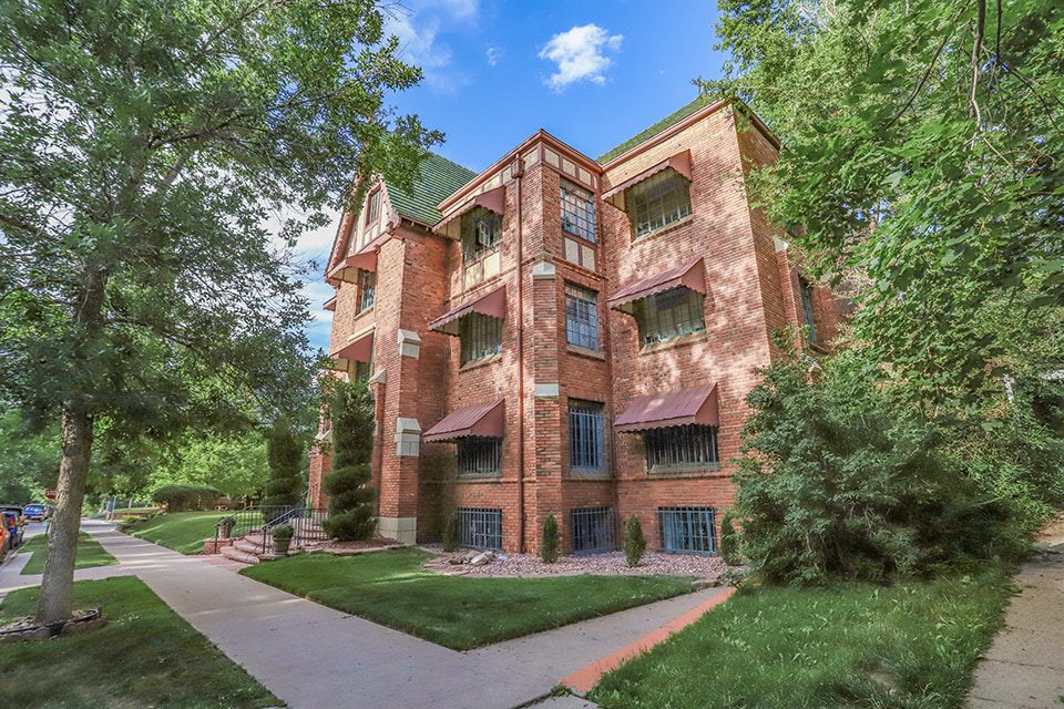 Avon Apartments Image 14