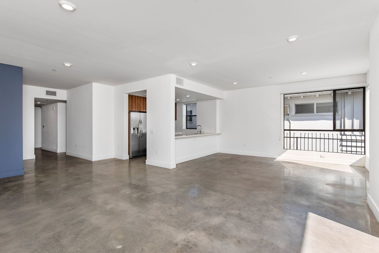 H Wood Apartments Image 25