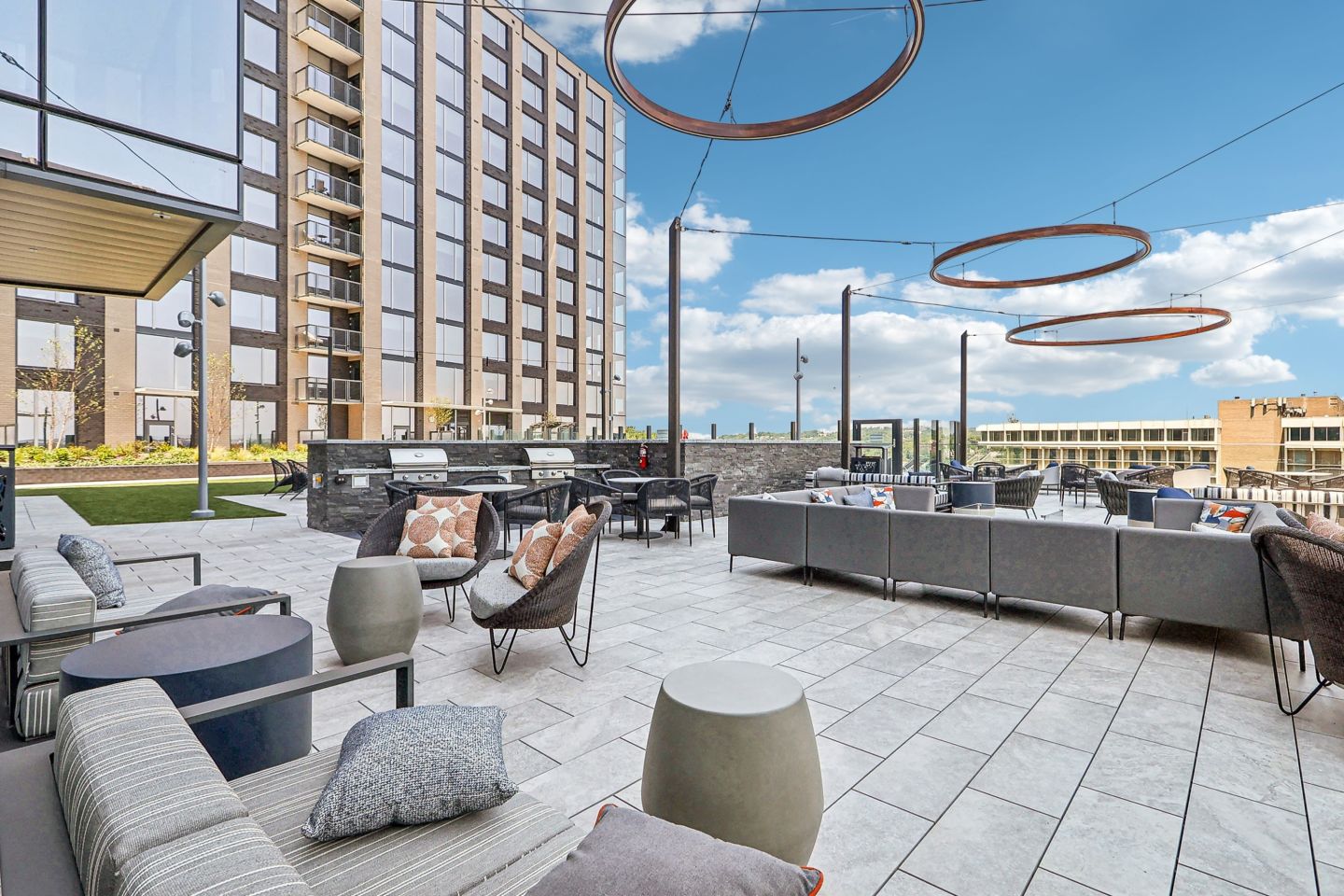 Rosslyn Towers Image 21