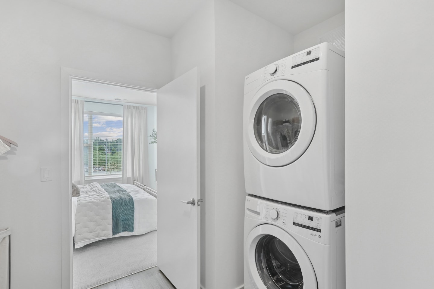 Logic Apartments Image 13