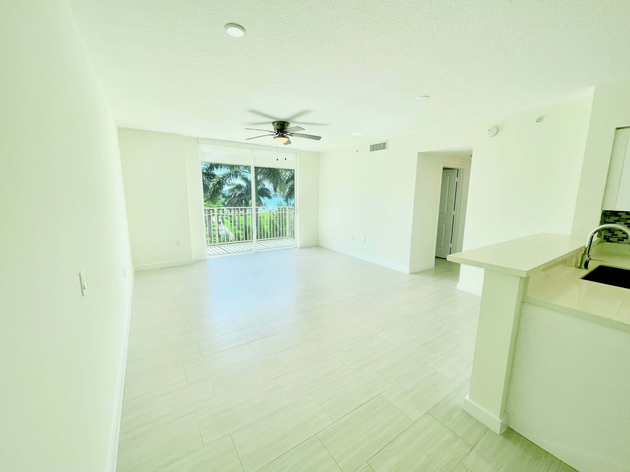 Miami Bay Waterfront Midtown Residences Image 22