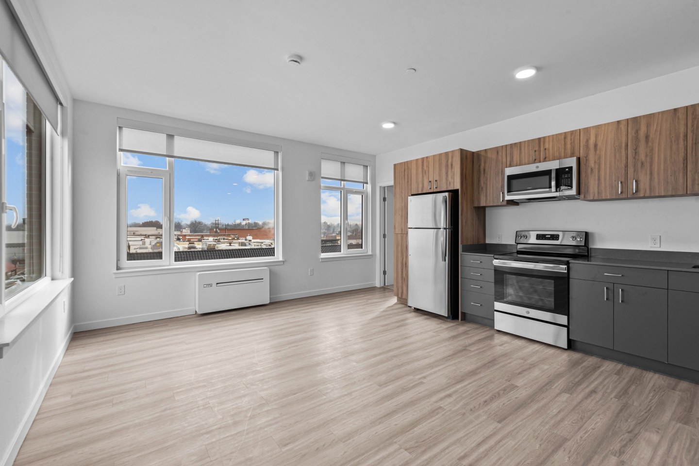 Tilian Apartments Image 3
