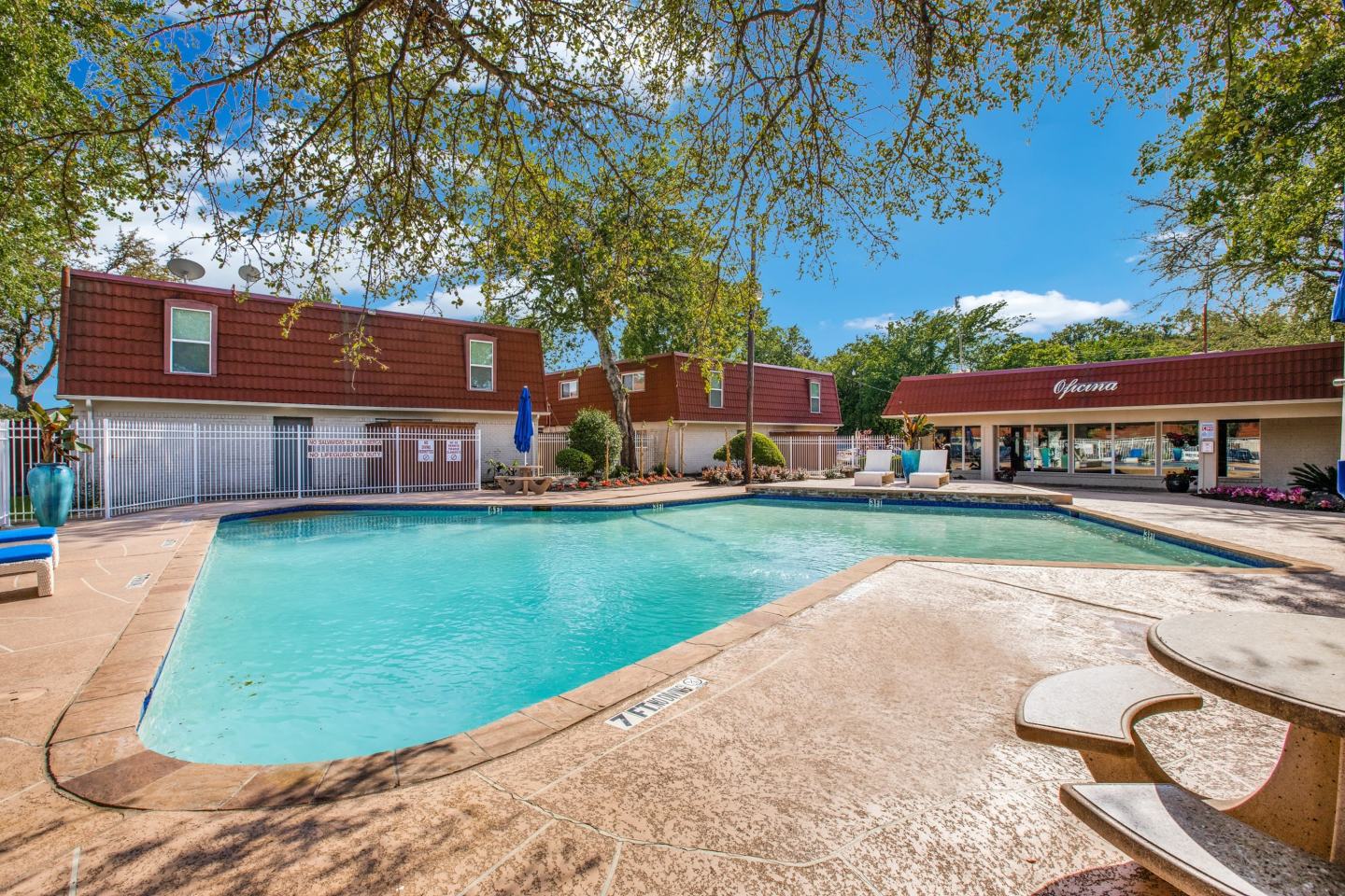 Tucasa Townhomes Image 14