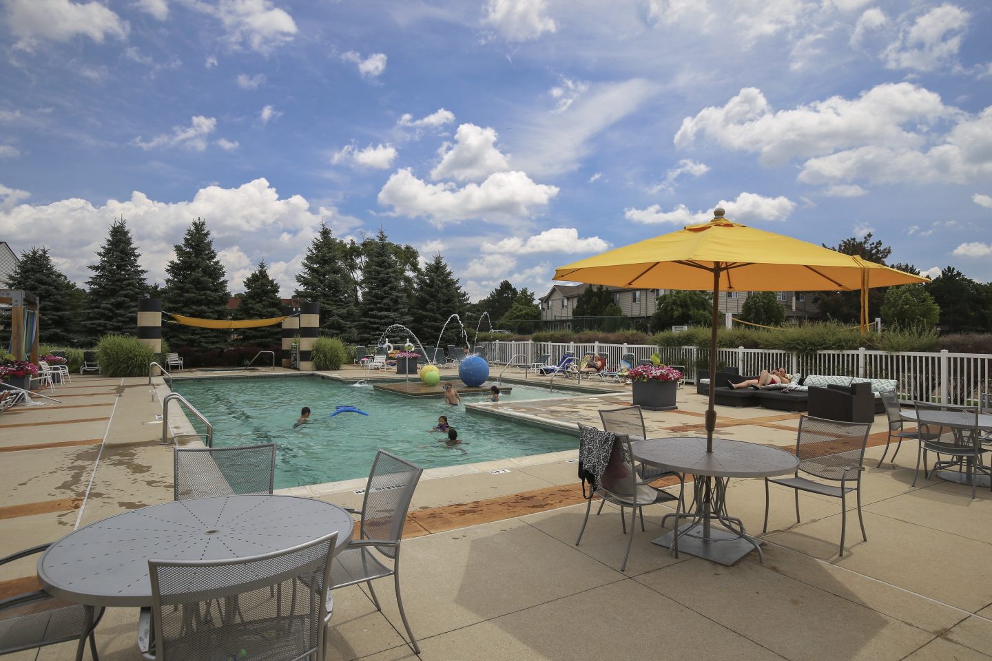 Village Club of Rochester Hills Image 32