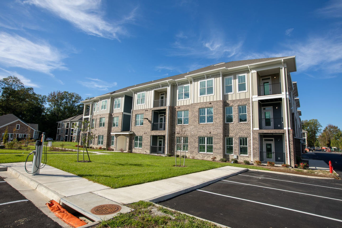 Lake Taylor Pointe Image 67