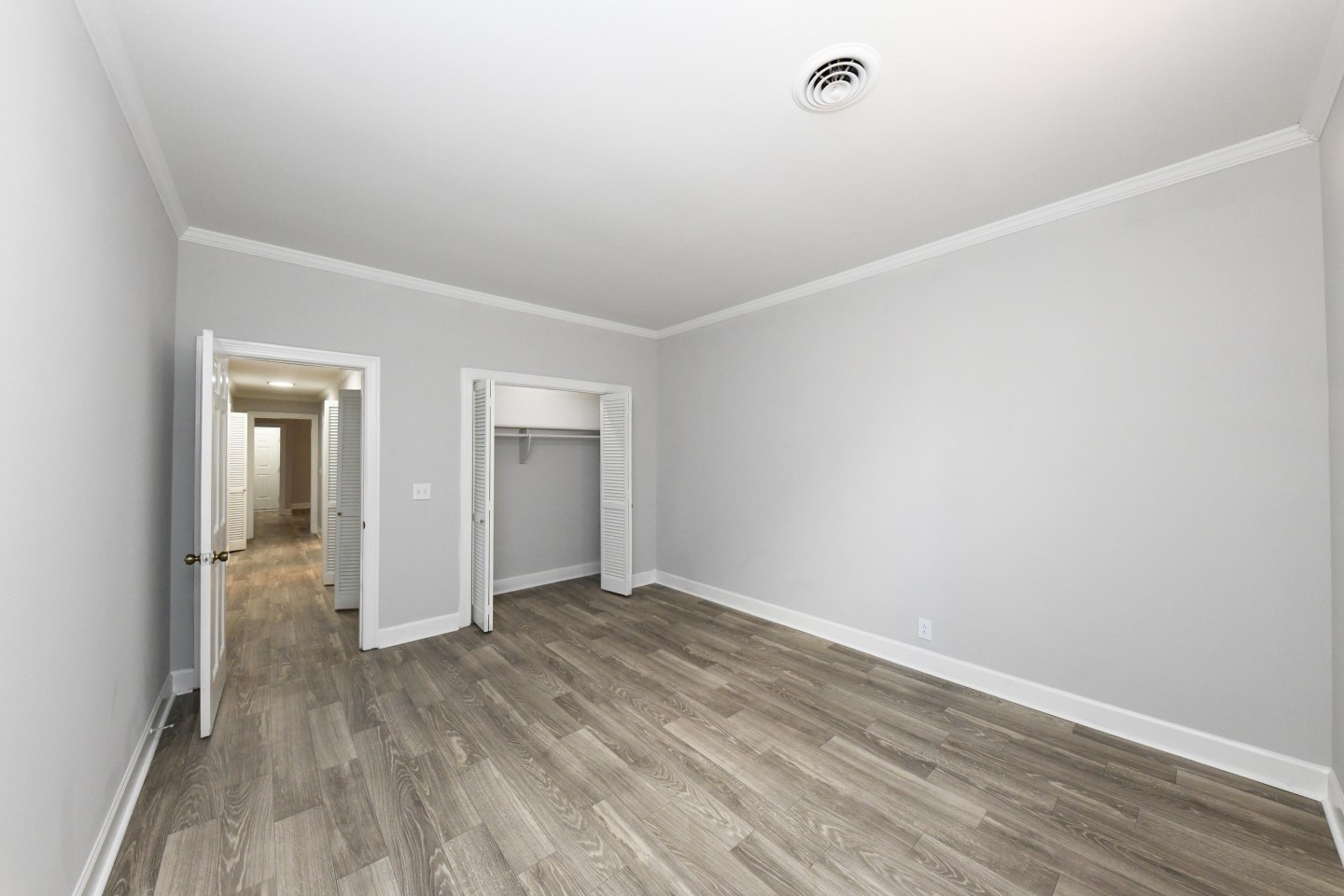 Chowning Square Image 10