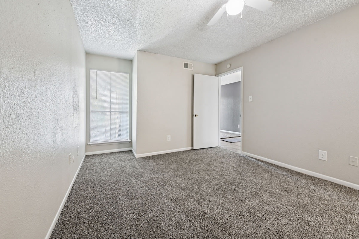 Pine Creek Apartments Image 63