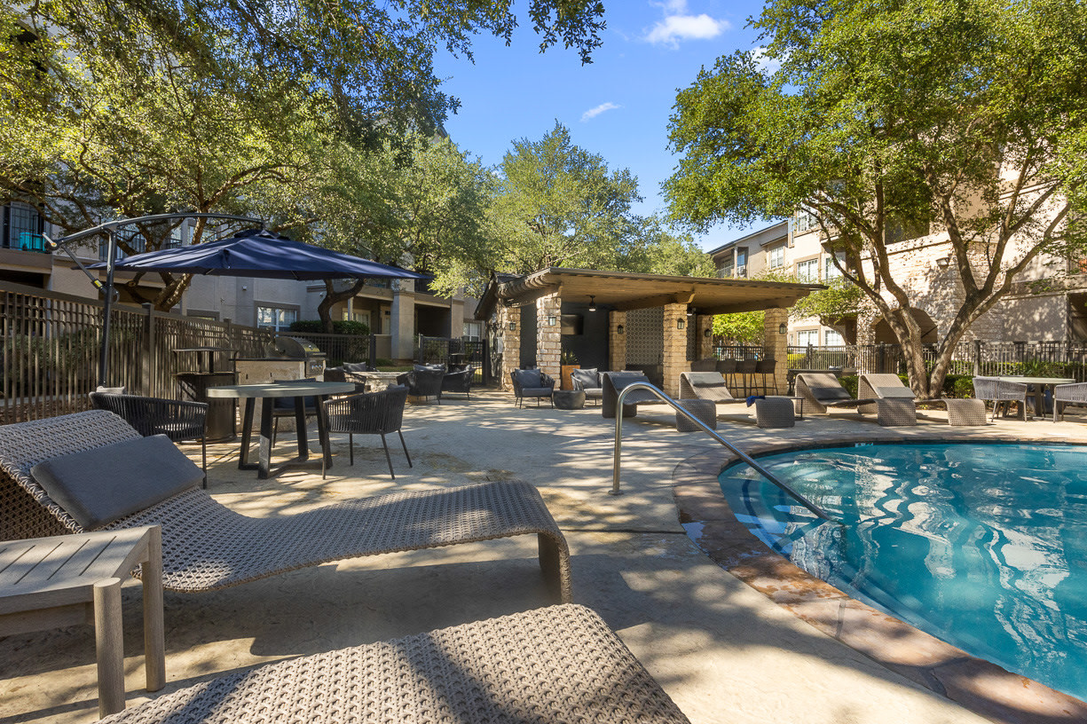 Villas at Rogers Ranch Image 5
