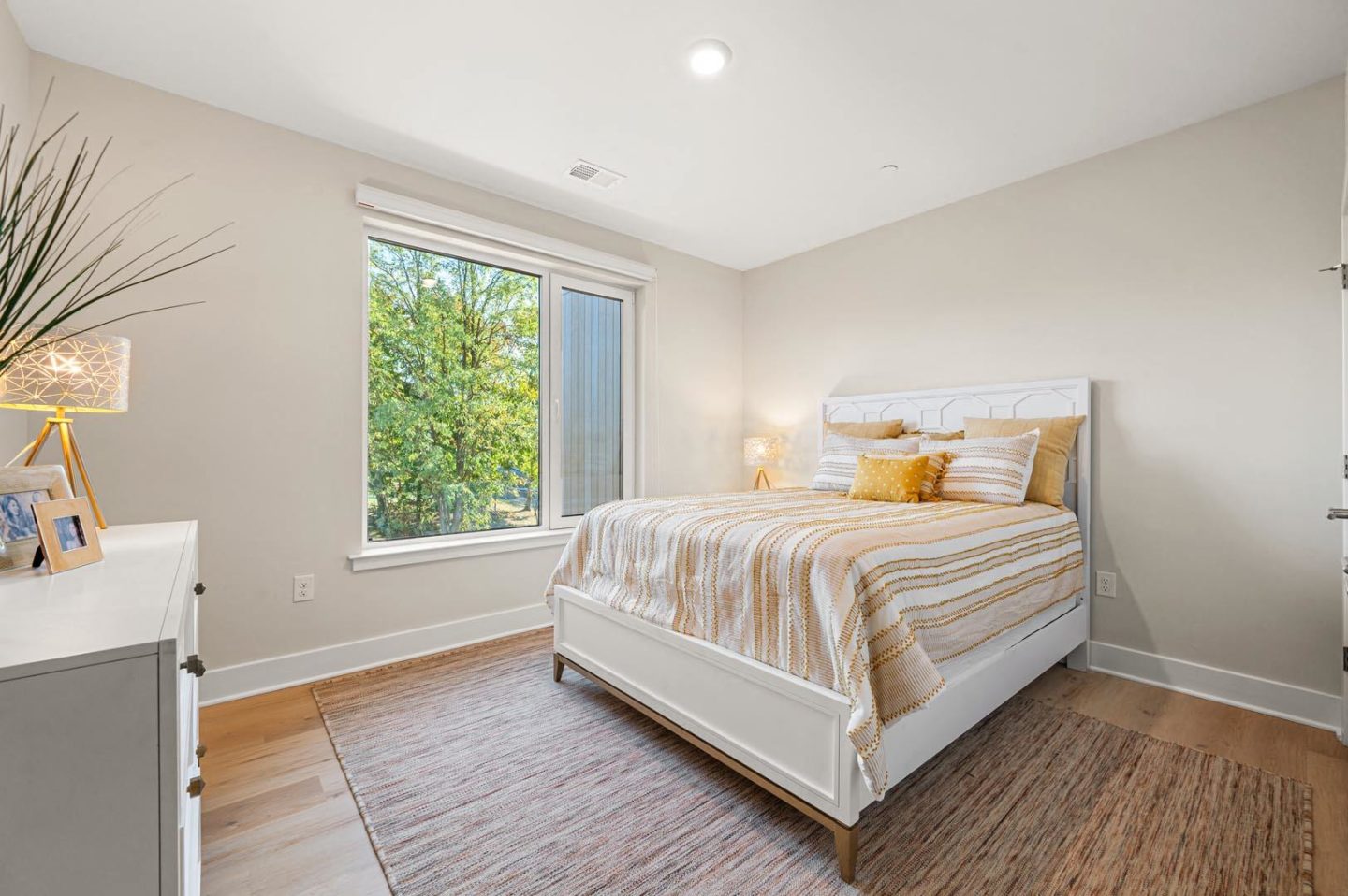 Hamilton at Eagleview Image 20