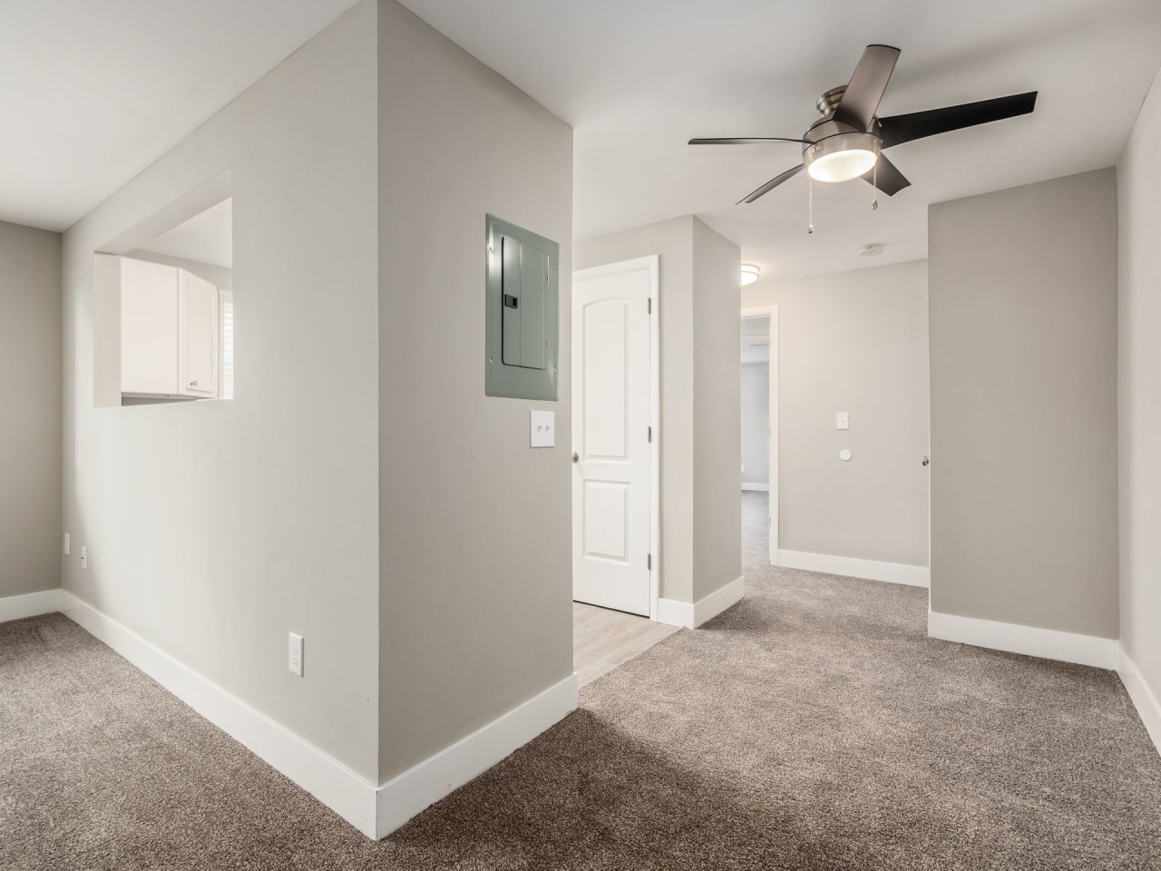 Columbus Park Apartments Image 6