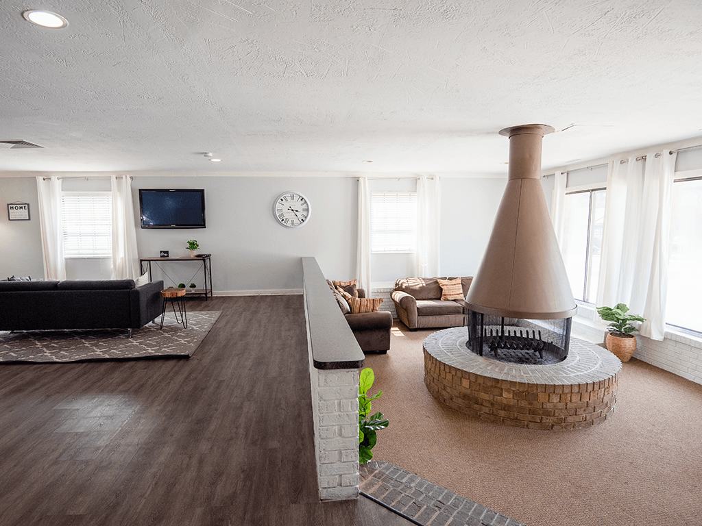 Cedarwood Village Image 20