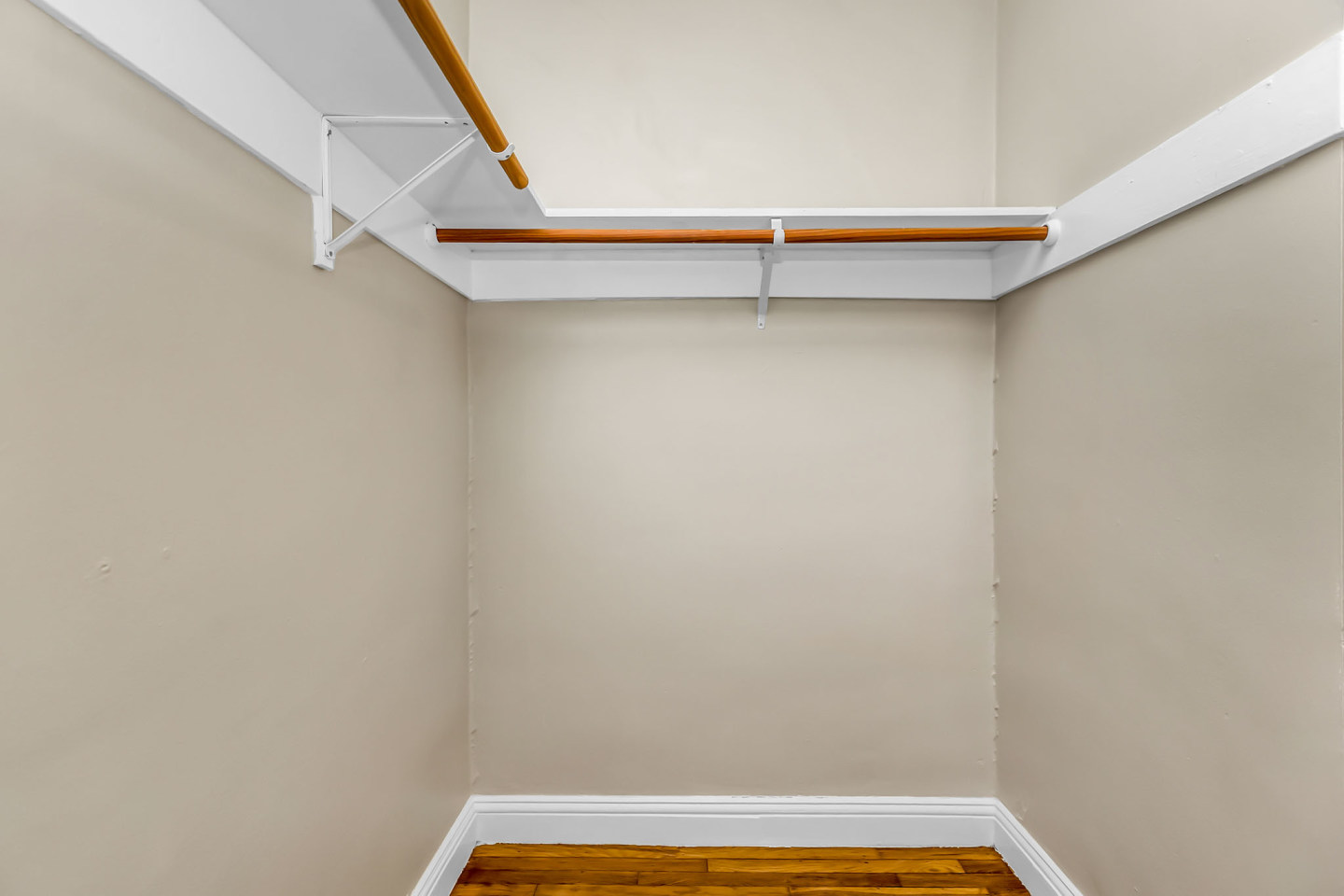 390 29th Avenue Apartments Image 6