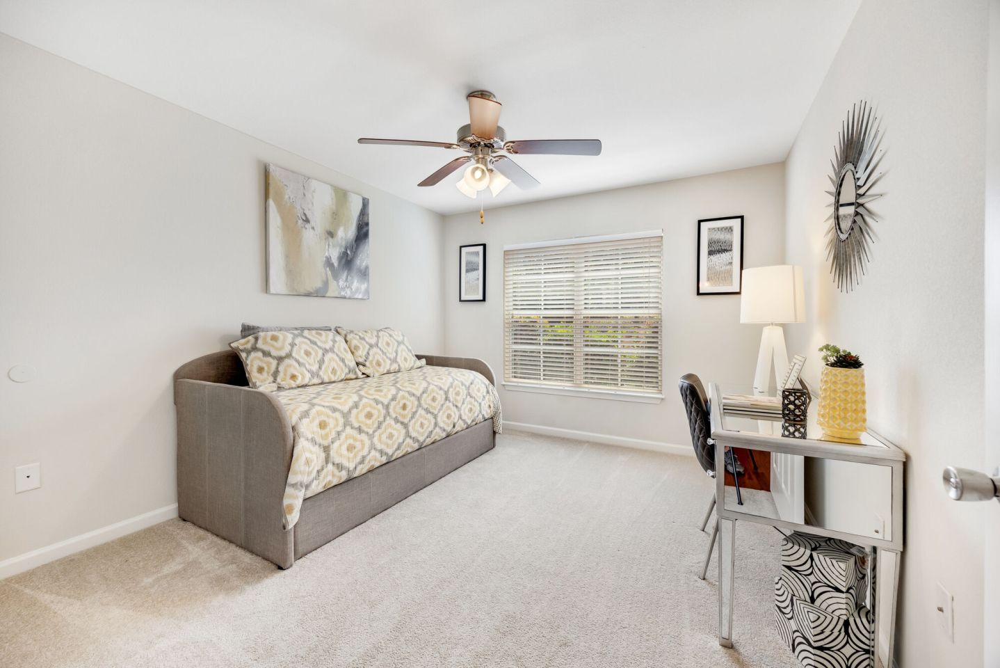 Enclave at Highland Ridge Image 17