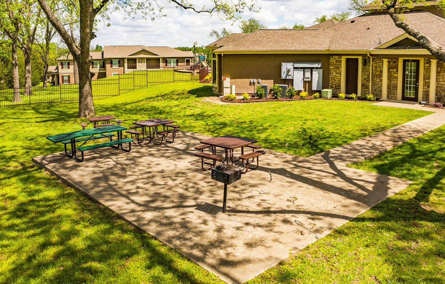 Highland Hills Image 6