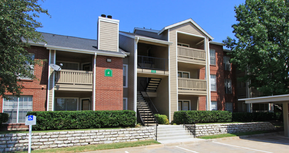 Preston Village Apartments Image 24