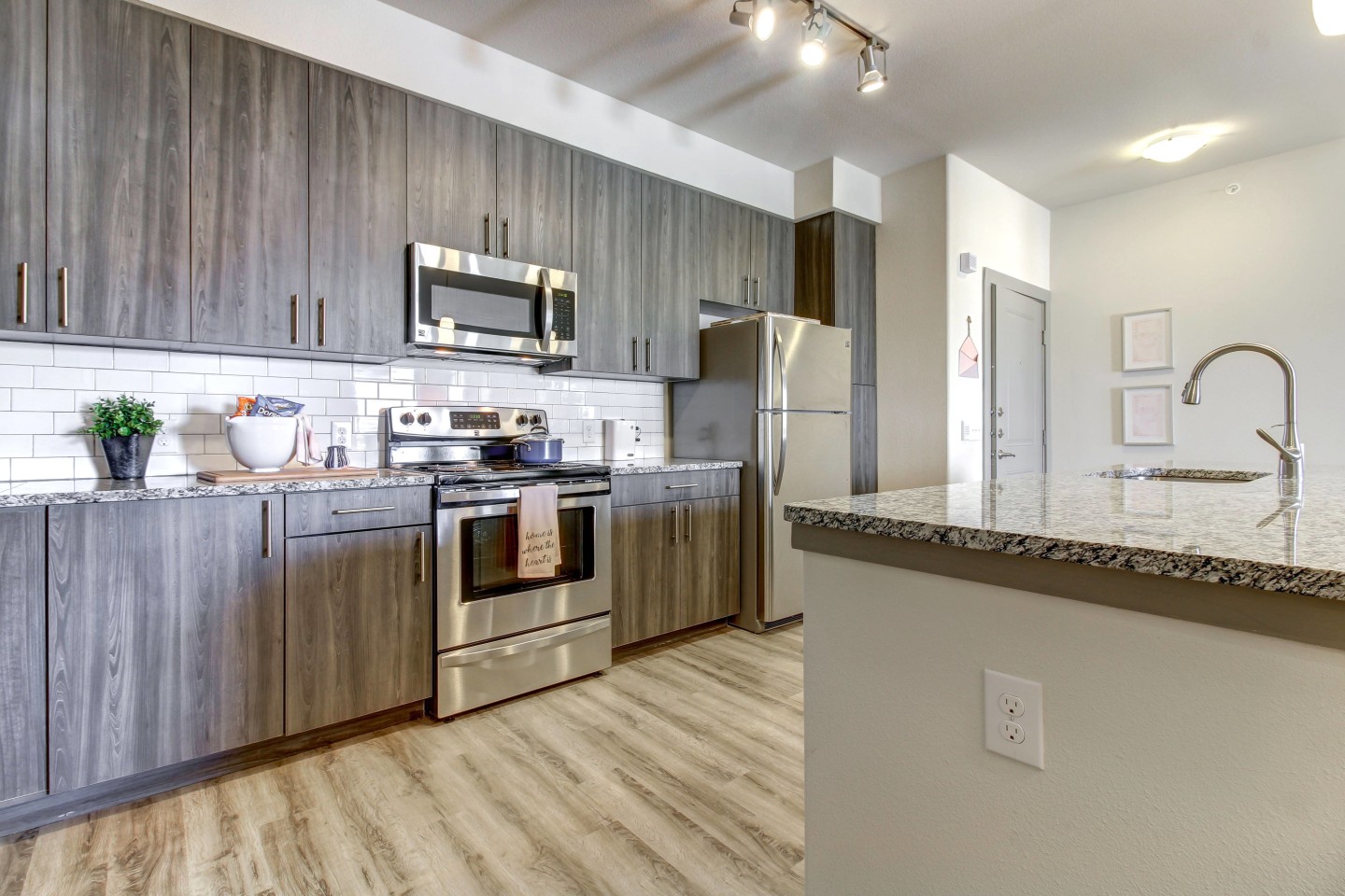 Birwood Heights Image 11