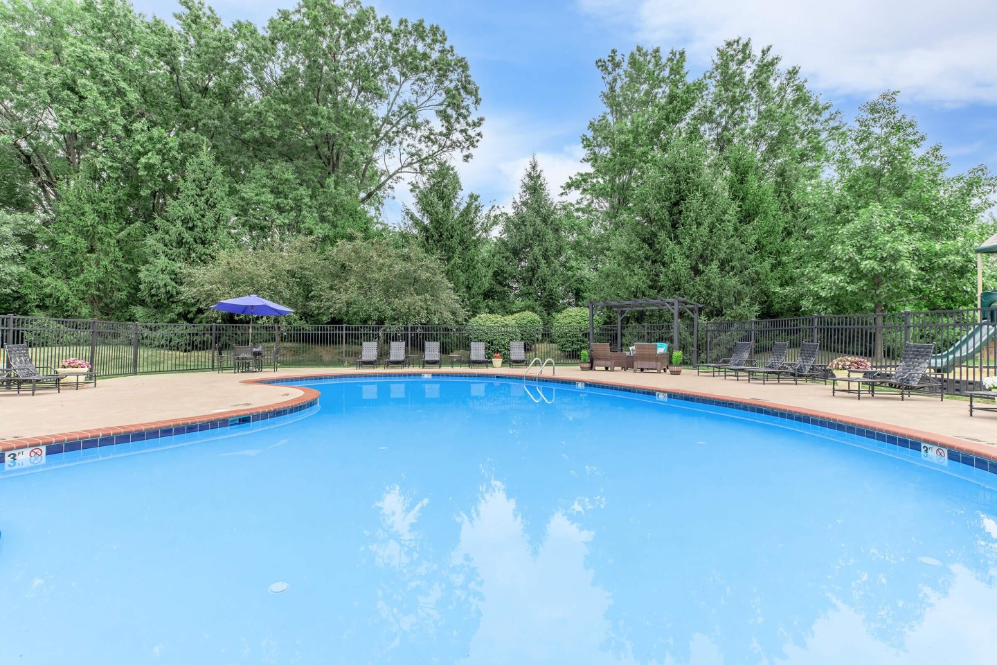 The Cove at Avon Lake Image 1
