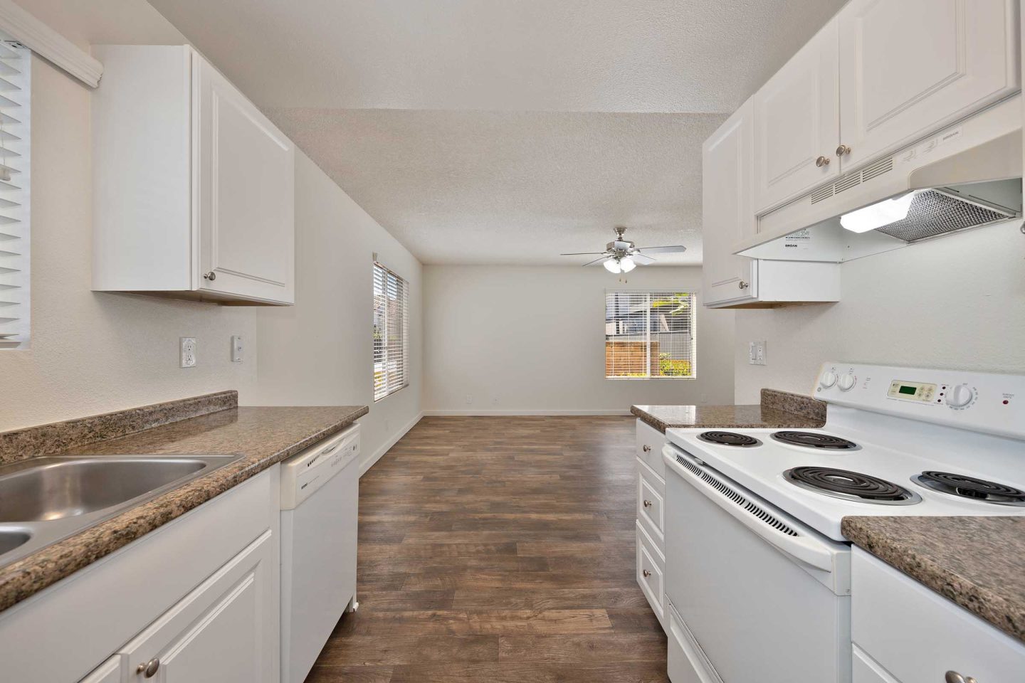 Elan Tamarack Shores Image 16
