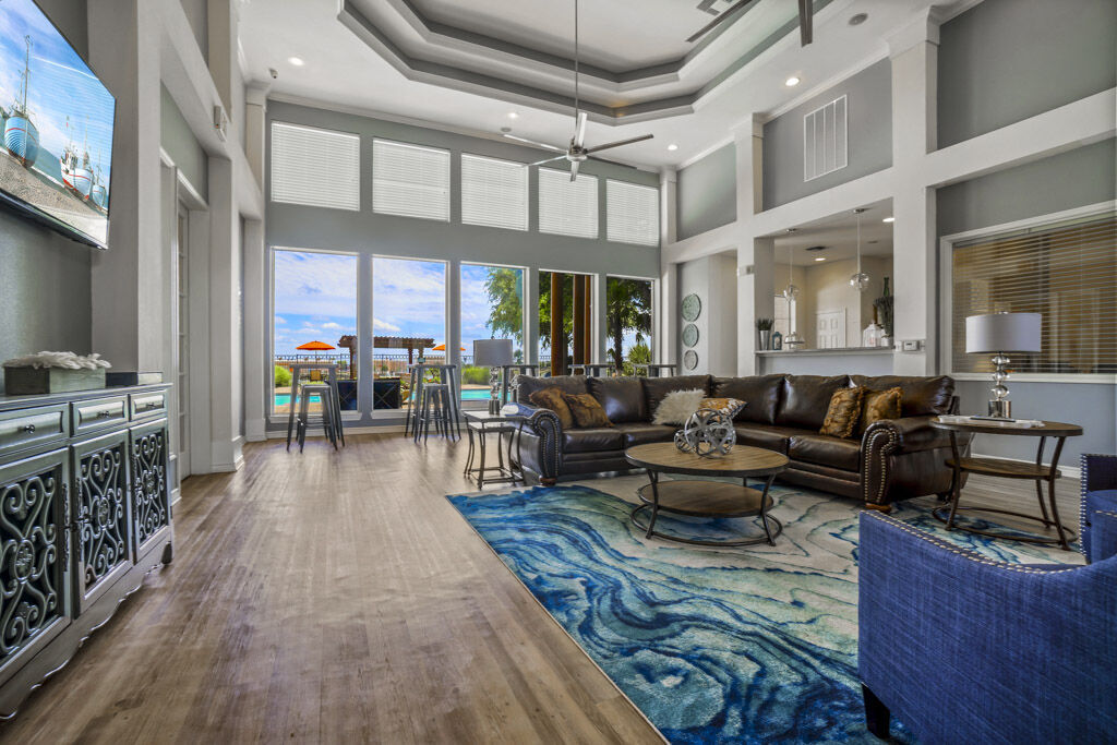 Blue Lake Villas II Image 22