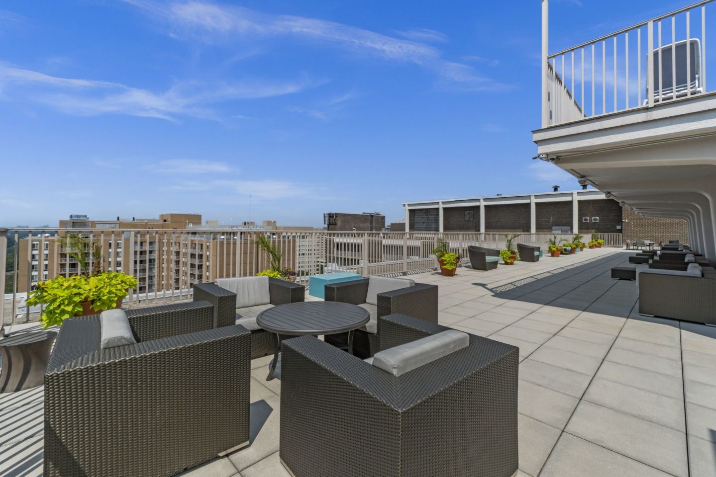 The Highlands of Chevy Chase Image 7
