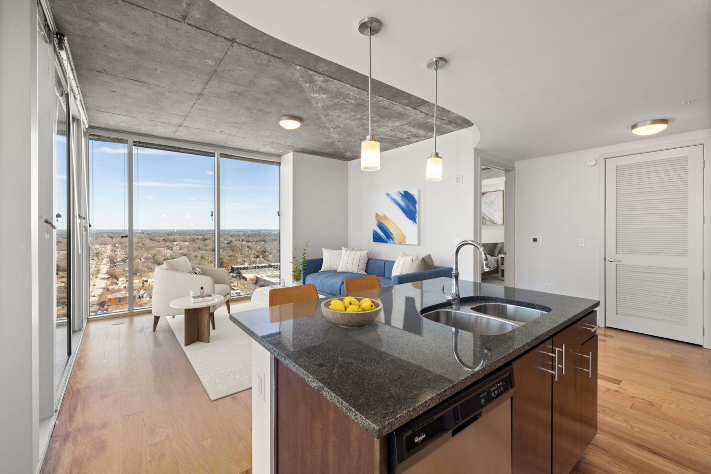 Skyhouse Raleigh Image 2