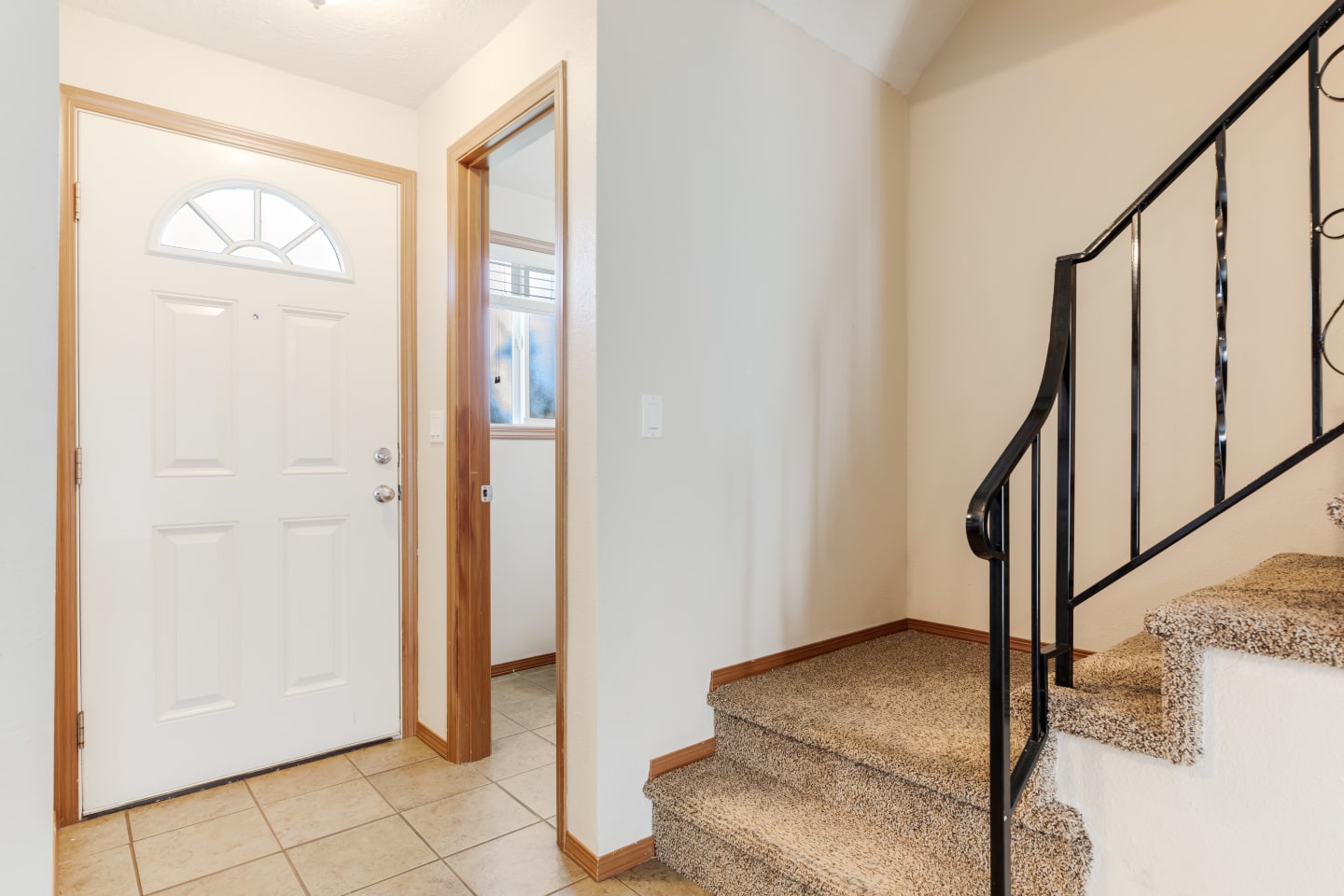 Townhouse Village Apartments Image 11
