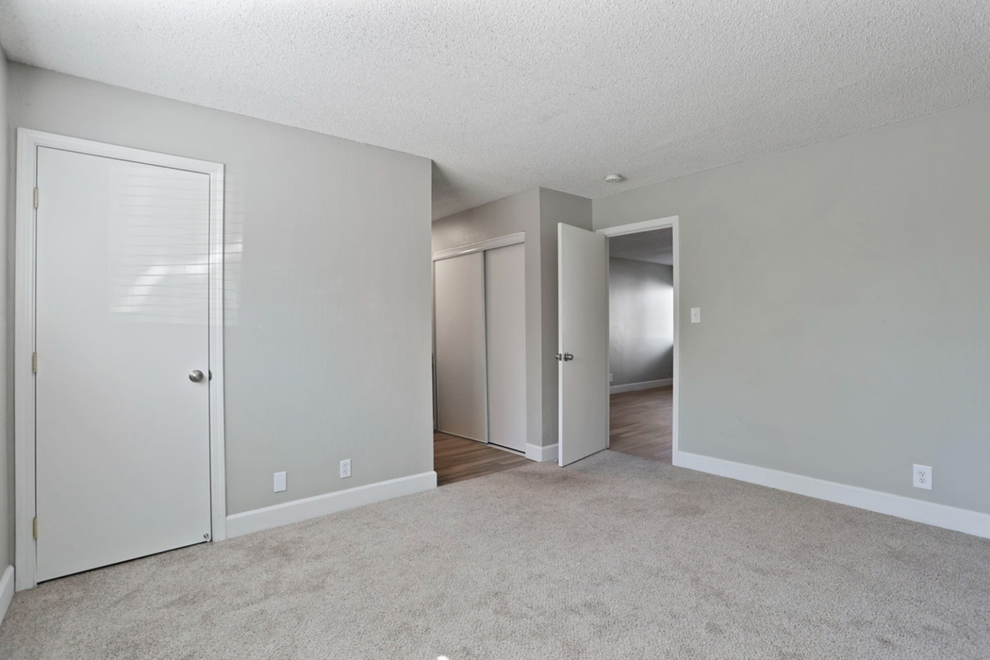 Elevate Apartment Homes Image 26
