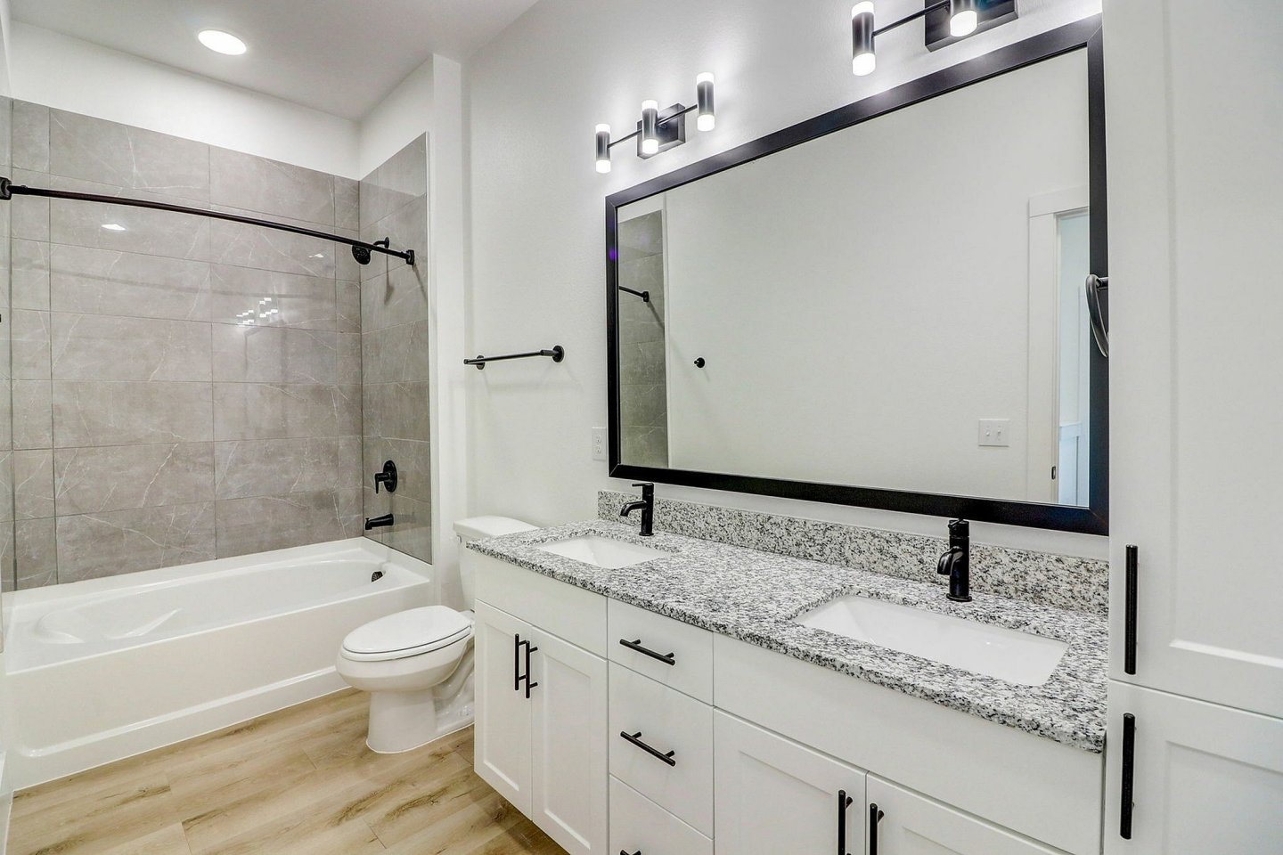 Palo Townhomes Image 41