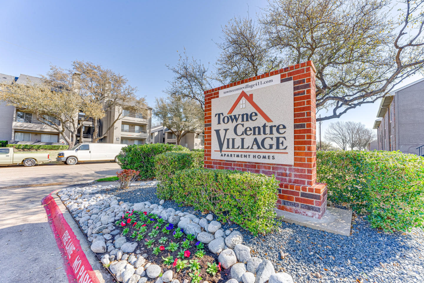 Towne Centre Village Image 26