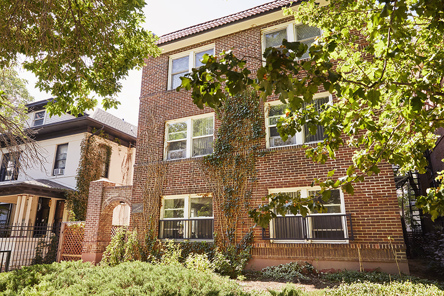 1071 Marion Street Image 10