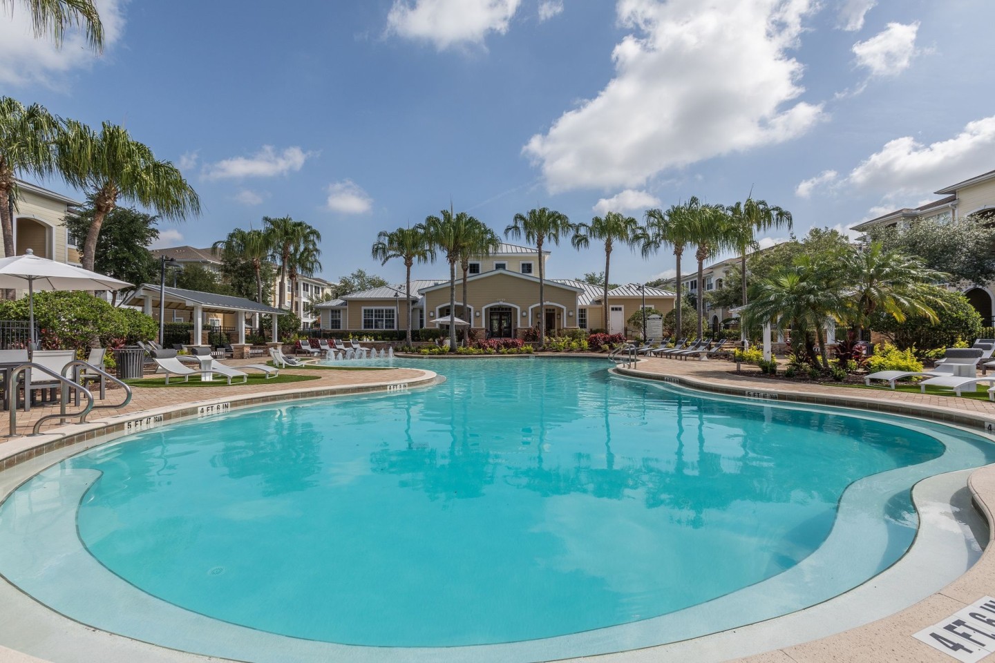 Luxe at 1820 Image 17