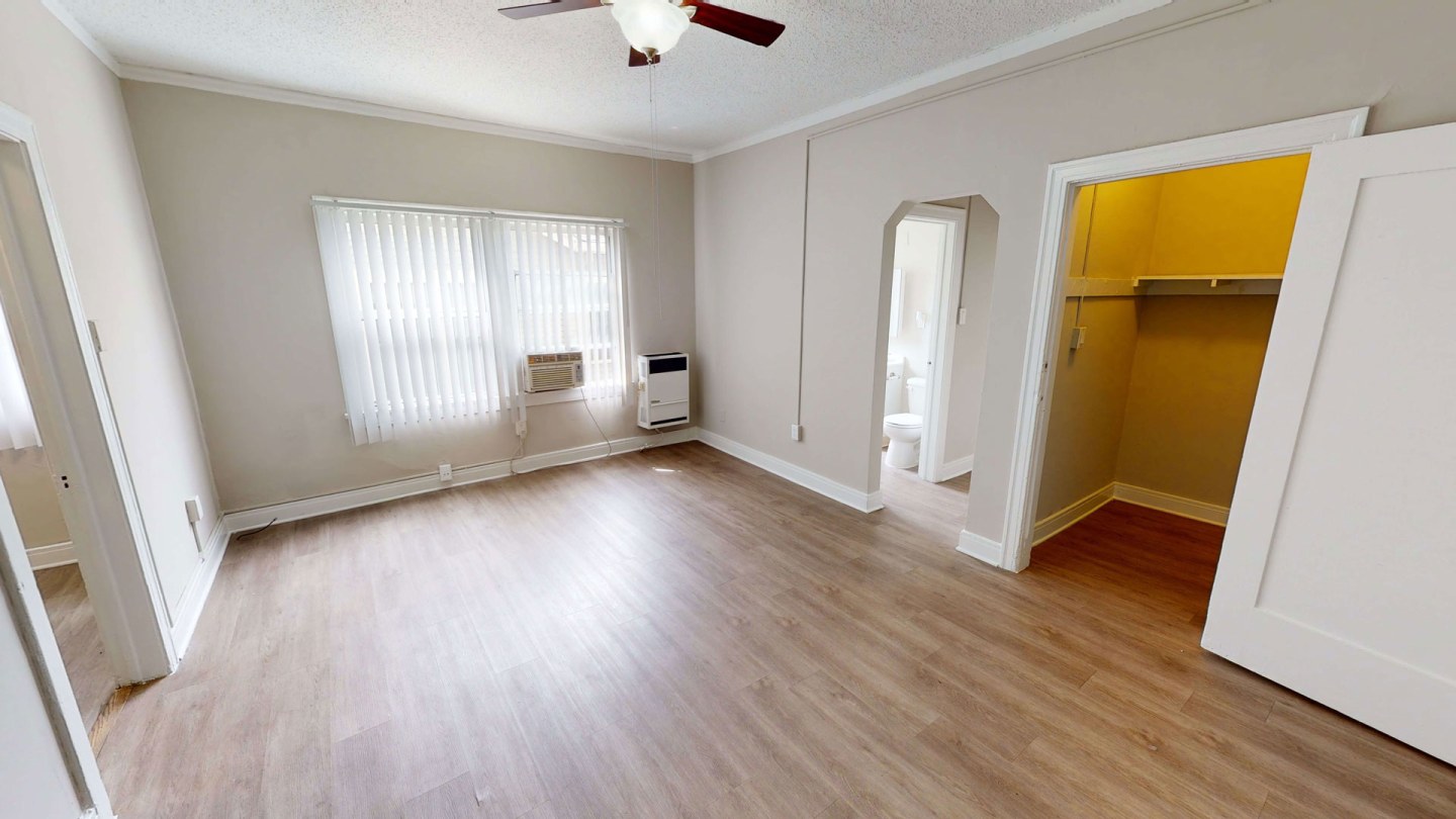 Hobart Apartments Image 7