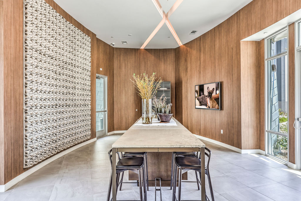 Ariva Luxury Residences Image 12